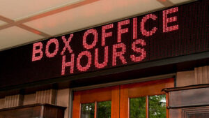 New Orleans Electronic Message Centers digital signs 01 300x169